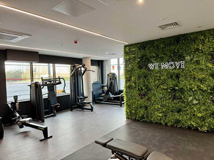 3 Bedroom Apartment To Rent In Bed, Ground Floor, Roe, Softwood House In Anchors Point, E16