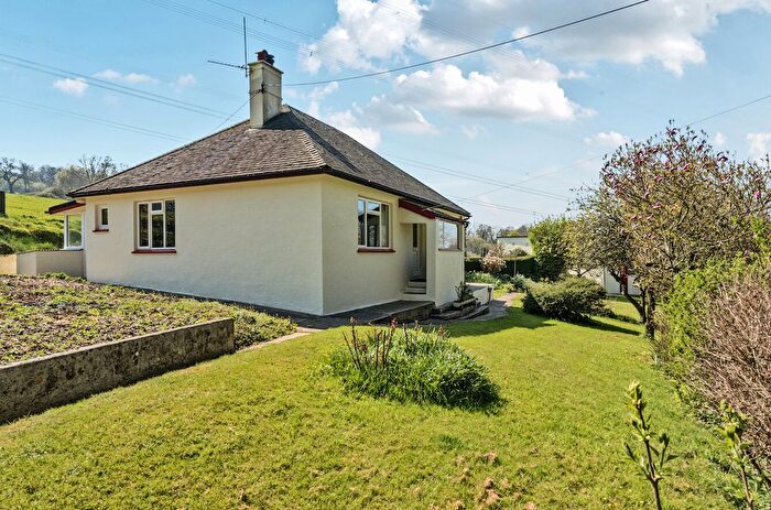 3 Bedroom Equestrian Property For Sale In Northcote Hill, Honiton, Devon, EX14