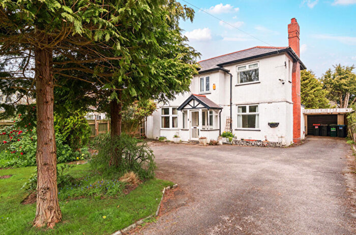 4 Bedroom Detached House For Sale In Tarvin Road, Littleton, Chester, CH3