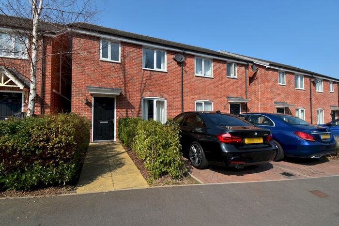 3 Bedroom Semi-Detached House To Rent In Moat Lane, Lower Upnor, Rochester, ME2