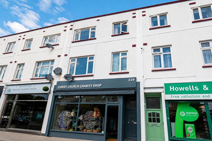 2 Bedroom Flat To Rent In Woodgrange Drive, Southend On Sea, SS1