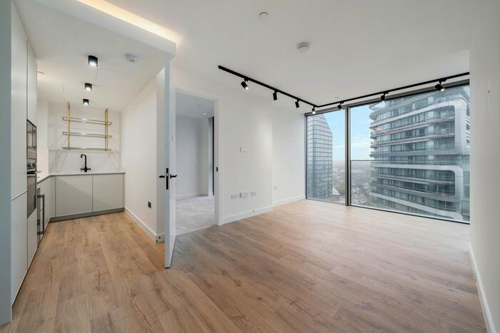 2 Bedroom Flat To Rent In Valencia Tower, City Rd, London, EC1V