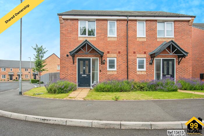 2 Bedroom Semi-Detached House For Sale In Cheviot Close, Worcestershire, Wychavon, WR3