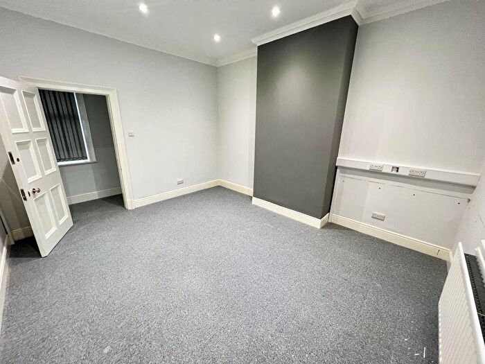 2 Bedroom Detached Bungalow To Rent In Woodland Road, Darlington, DL3