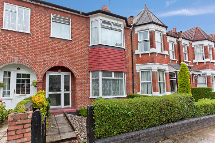 3 Bedroom Terraced House To Rent In Braemar Avenue, London, N22