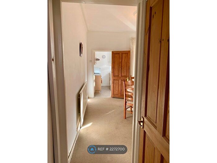 2 Bedroom End Of Terrace House To Rent In Brookhouse Avenue, Leicester, LE2