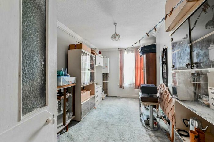 3 Bedroom Terraced House For Sale In Shernhall Street, Walthamstow, London, E17