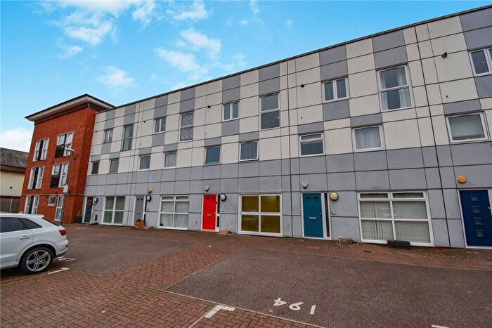 2 Bedroom Maisonette To Rent In Ranelagh Road, Ipswich, IP2