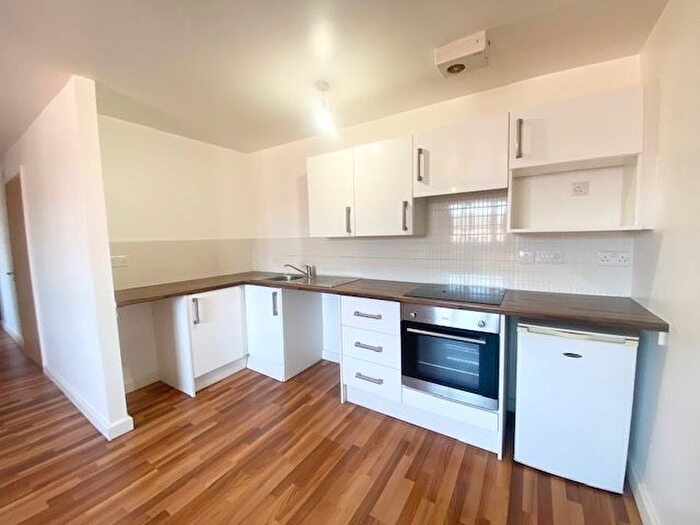 1 Bedroom Property To Rent In Clyde Court, Leicester, LE1