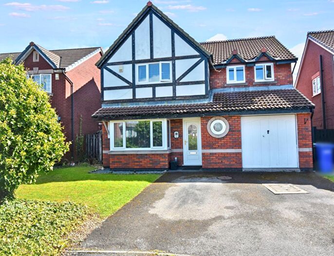 4 Bedroom Detached House For Sale In Tourney Green, Kingswood, WA5