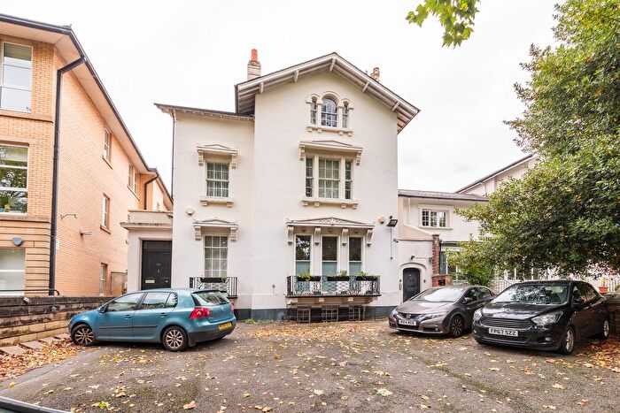 2 Bedroom Flat To Rent In London Road, Reading, RG1