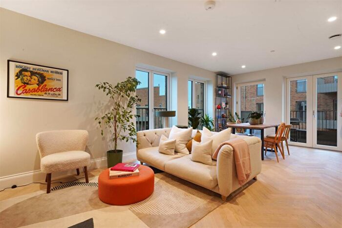 2 Bedroom Flat To Rent In Royal Engineers Way, Millbrook Park, NW7