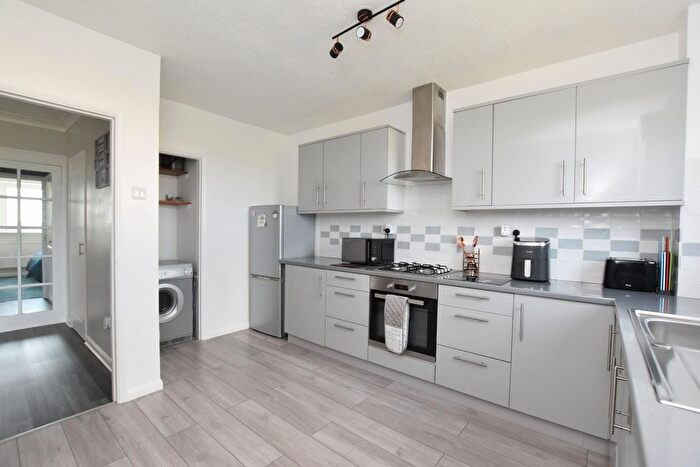 2 Bedroom Flat For Sale In Cedar Crescent, St. Marys Bay, Romney Marsh, TN29