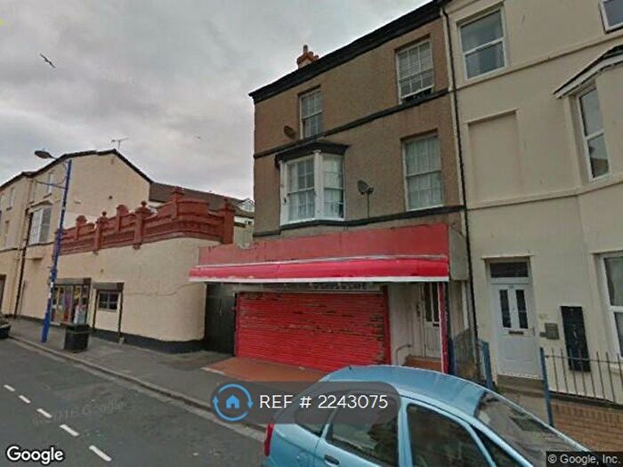 1 Bedroom Flat To Rent In Water Street, Rhyl, LL18
