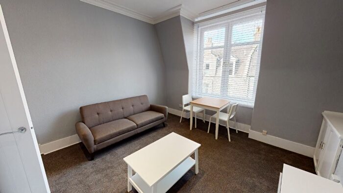 1 Bedroom Flat To Rent In Elmbank Road, Old Aberdeen, Aberdeen, AB24