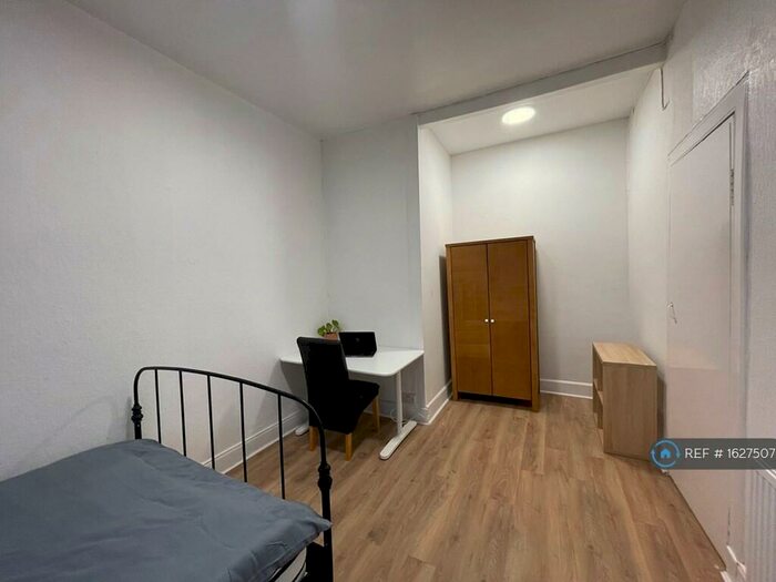 1 Bedroom Flat To Rent In Berkeley St, Glasgow, G3