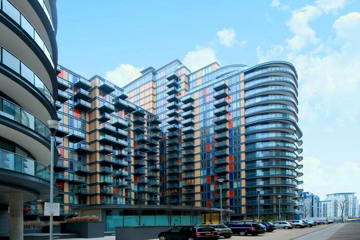 2 Bedroom Flat To Rent In Ability Place, Canary Wharf, London, E14