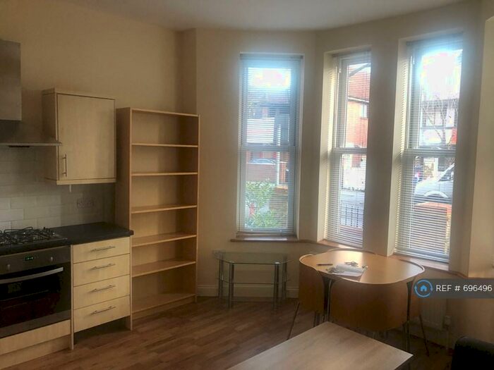 1 Bedroom Flat To Rent In Ledbury Road, Croydon, CR0