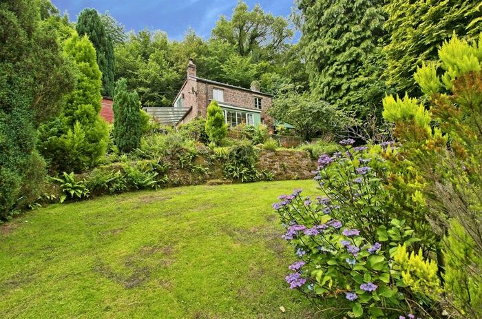 2 Bedroom Detached House For Sale In Whitebrook, Monmouth, NP25
