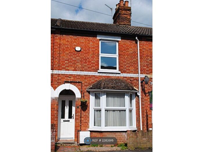 2 Bedroom Terraced House To Rent In Chiltern Street, Aylesbury, HP21