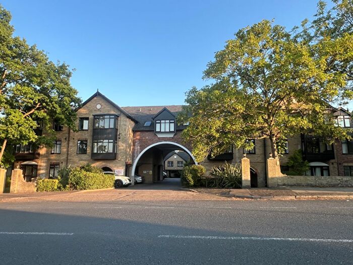 1 Bedroom Flat To Rent In Erith Road Park Side Lodge, DA17