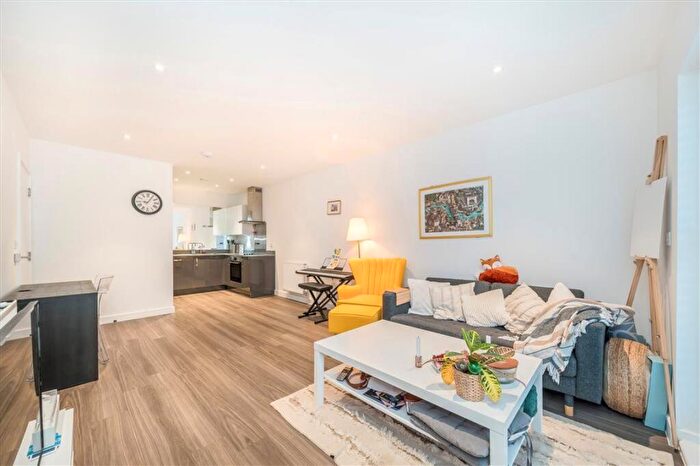 1 Bedroom Flat For Sale In Rolfe Terrace, Woolwich, SE18
