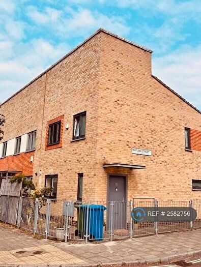 2 Bedroom End Of Terrace House To Rent In Tower Mill Road, London, SE15