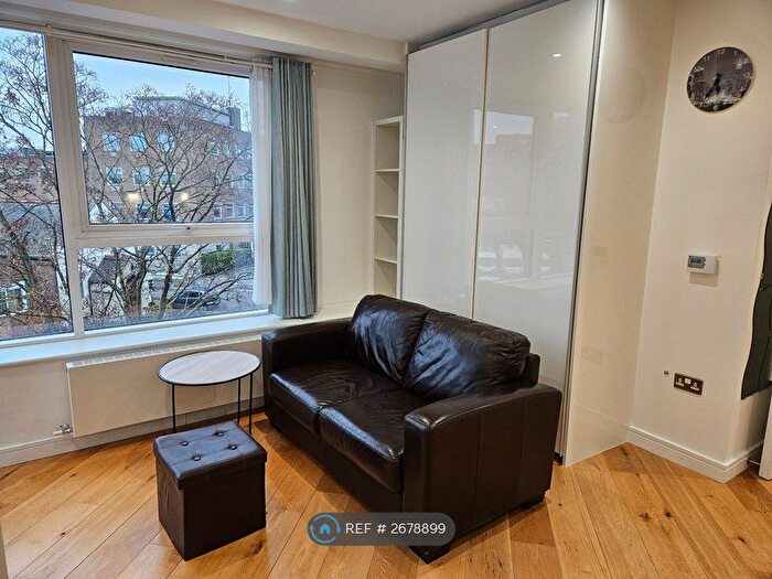 Studio To Rent In Tryon Apartments, Hounslow, TW3