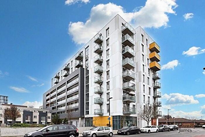1 Bedroom Apartment For Sale In Cordelia Street, London, E14