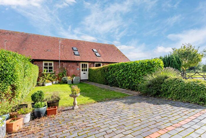 3 Bedroom Barn Conversion For Sale In Wilstone, HP23