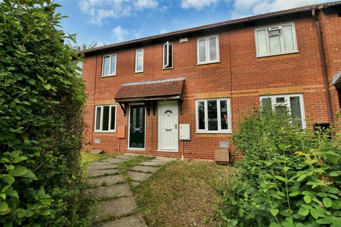 2 Bedroom Terraced House To Rent In Cressey Avenue, Shenley Brook End, Milton Keynes, MK5