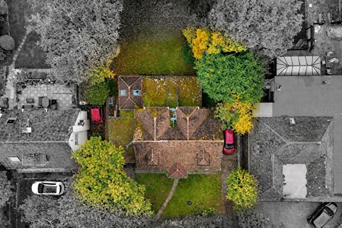 5 Bedroom Detached House For Sale In Chapel Hill, Tilehurst, Reading, RG31