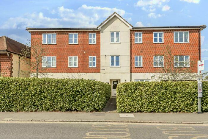 1 Bedroom Apartment To Rent In Browns Court, Bower, Slough, SL1