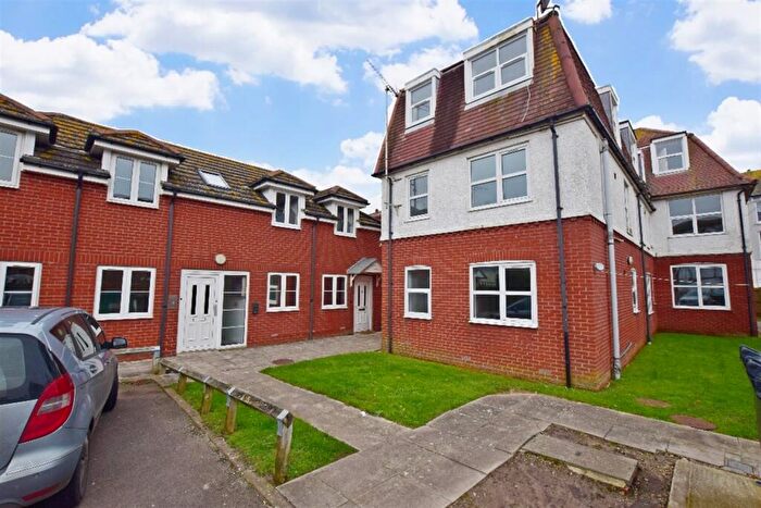 Flat To Rent In Park Road, Bognor Regis, PO21