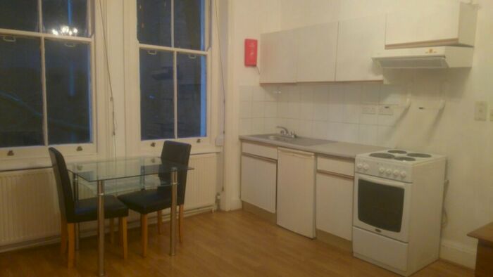 Studio To Rent In Castletown Road, West Kensington, London, W14