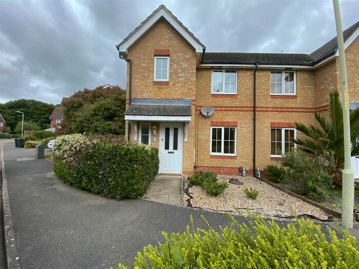 3 Bedroom Detached House To Rent In Blackthorn Way, Kingsnorth, Ashford, TN23