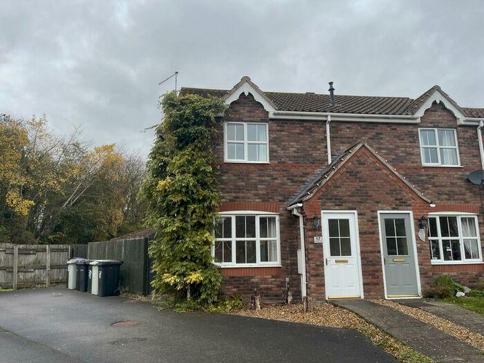 2 Bedroom Semi-Detached House To Rent In Pleasance Way, Manby, LN11