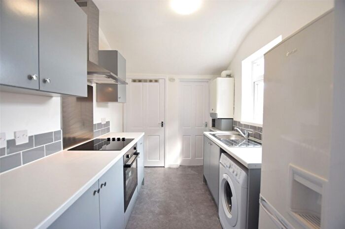 2 Bedroom Flat To Rent In Salisbury Street, Gateshead, NE10