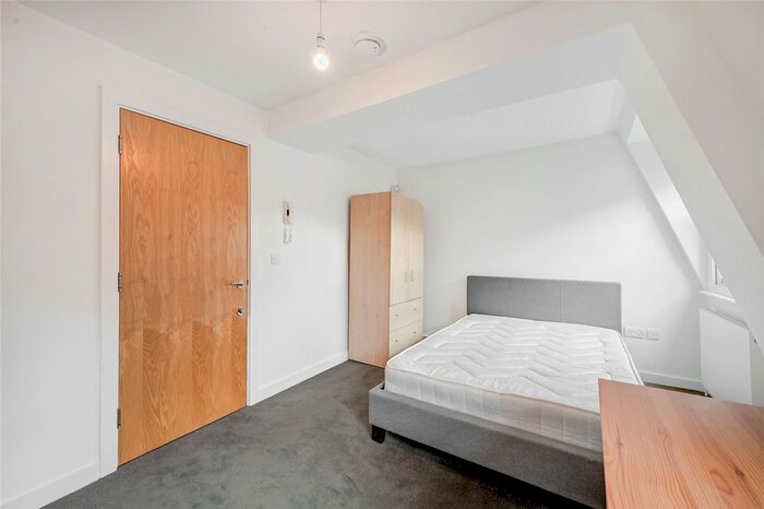 Studio To Rent In Old Brompton Road, South Kensington, London, SW7