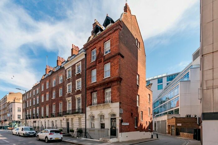 1 Bedroom Flat To Rent In Upper Berkeley Street, London, W1H