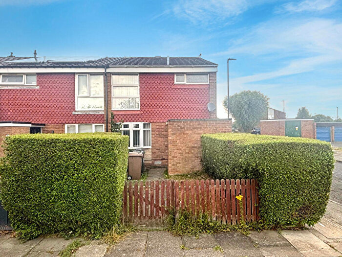3 Bedroom End Of Terrace House For Sale In Bathgate Close, Wallsend, Tyne And Wear, NE28