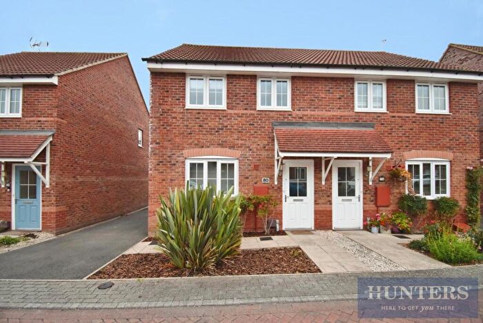 3 Bedroom Semi Detached House For Sale In Windlass Drive, Wigston, LE18
