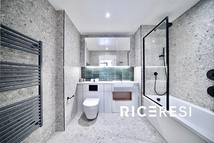 Property To Rent In Heygate Street, London, SE17