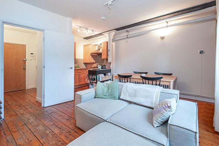 1 Bedroom Flat To Rent In Weston Street, London, SE1