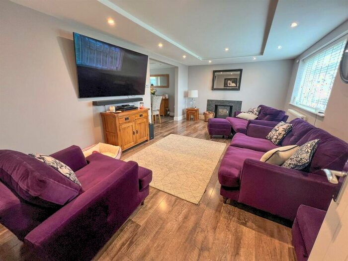 5 Bedroom Detached House For Sale In The Oak Field, Cinderford, GL14