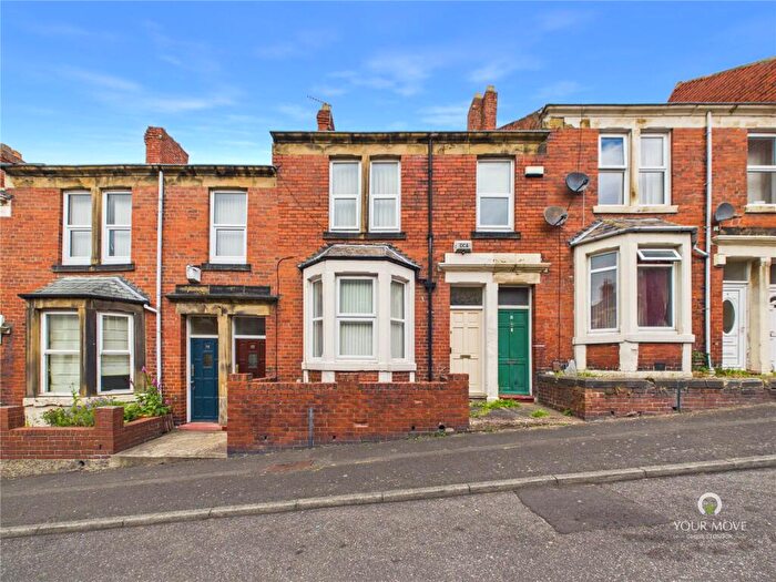 2 Bedroom Flat For Sale In Saltwell Street, Bensham, Gateshead, NE8