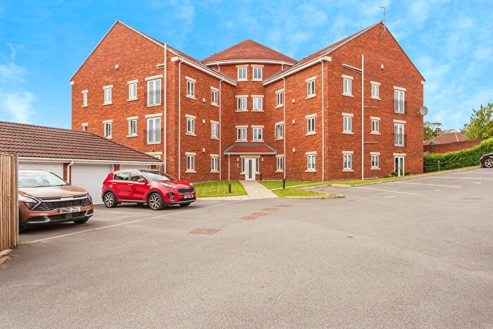 1 Bedroom Flat For Sale In Kingsway Gardens, Ossett, WF5