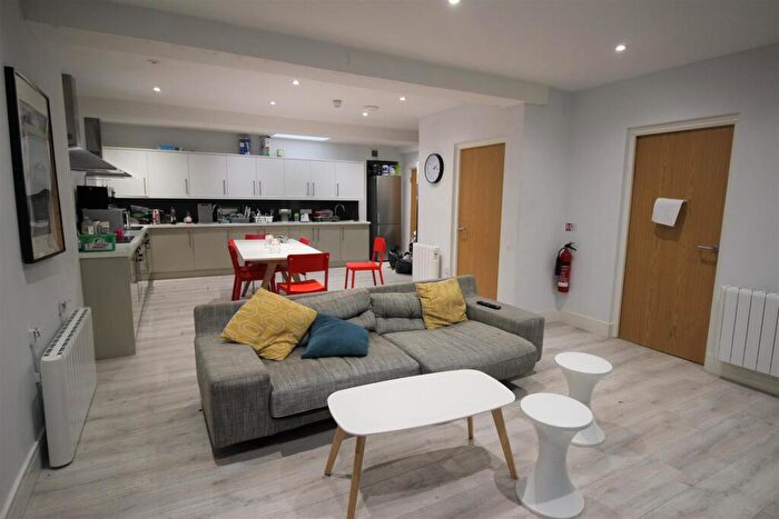 1 Bedroom Private Hall To Rent In St Michaels Road, Portsmouth, Hants, PO1