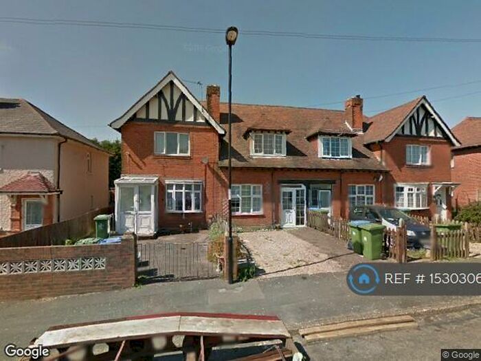 3 Bedroom Terraced House To Rent In Alder Road, Southamton, SO16
