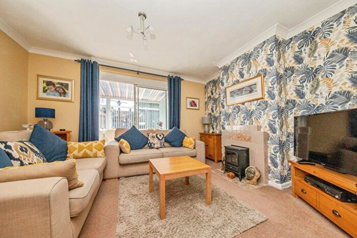 3 Bedroom Semi-Detached House For Sale In Fletcher Road, Ipswich, Suffolk, IP3